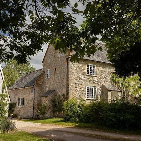 Horseshoe Barn Axminster Exteriör bild